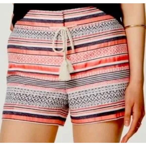 Loft · 6 · The Riviera Boho Short · Jacquard Stripe · Cotton Blend · Resortwear - Picture 2 of 11